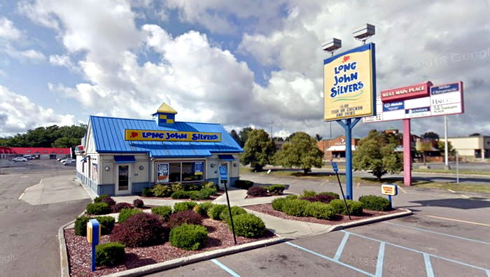 Long John Silvers - Kalamazoo- 5481 W (newer photo)